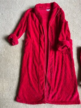 Natori Red Plush Long Robe